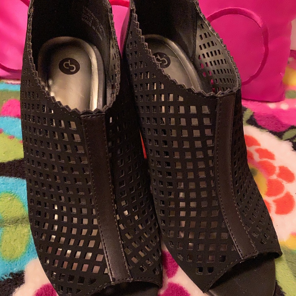 Dress barn heels